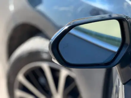 Toyota Camry 2019 года за 10 450 000 тг. в Астана – фото 5