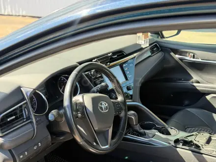 Toyota Camry 2019 года за 10 450 000 тг. в Астана – фото 7