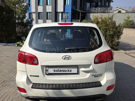 Hyundai Santa Fe 2008 года за 6 190 000 тг. в Алматы – фото 2