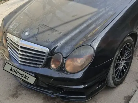 Mercedes-Benz E 270 2005 года за 3 500 000 тг. в Алматы – фото 4