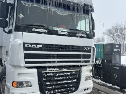 DAF  95XF 2009 года за 15 000 000 тг. в Шымкент – фото 3