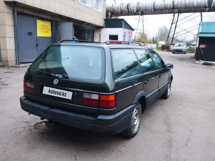Volkswagen Passat 1991 года за 1 000 000 тг. в Алматы – фото 5
