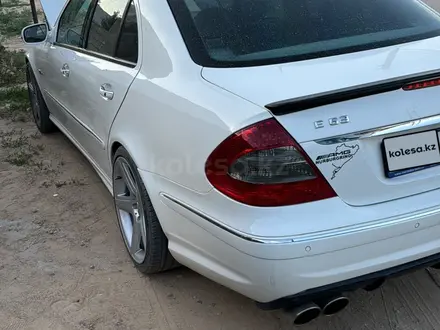 Mercedes-Benz E 55 AMG 2002 года за 9 000 000 тг. в Жанаозен – фото 2