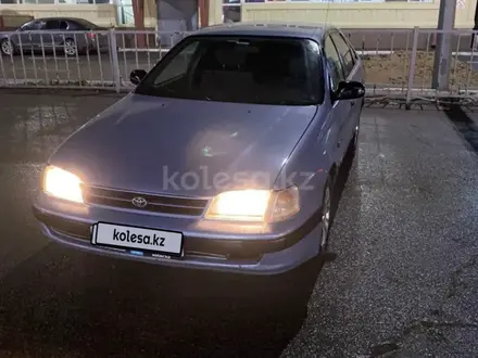 Toyota Carina E 1995 года за 1 700 000 тг. в Астана