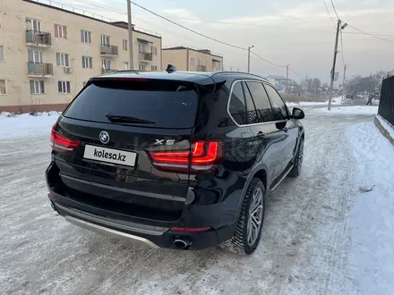 BMW X5 2016 года за 17 300 000 тг. в Алматы – фото 21