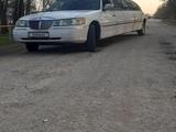 Lincoln Town Car 1999 года за 800 000 тг. в Алматы