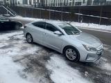 Hyundai Elantra 2019 годаүшін8 250 000 тг. в Астана – фото 2