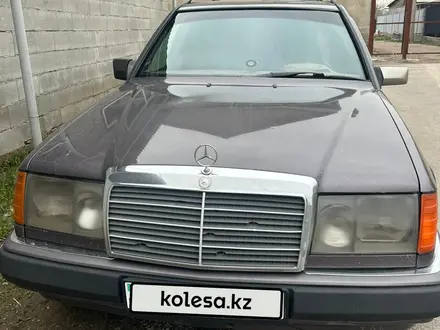 Mercedes-Benz E 230 1991 года за 1 950 000 тг. в Алматы – фото 2