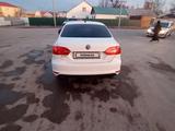 Volkswagen Jetta 2013 года за 3 300 000 тг. в Атырау – фото 3