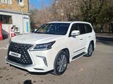 Lexus LX 570 2017 года за 45 000 000 тг. в Караганда