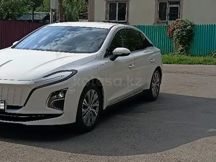 Hongqi E-QM5 2025 года за 8 000 000 тг. в Алматы – фото 4