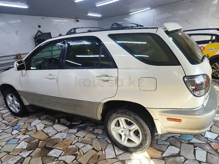 Lexus RX 300 1998 года за 4 300 000 тг. в Алматы – фото 2