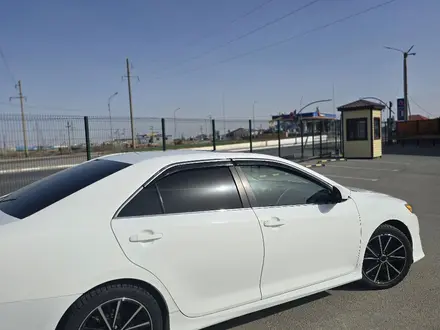 Toyota Camry 2013 года за 6 300 000 тг. в Кульсары – фото 3