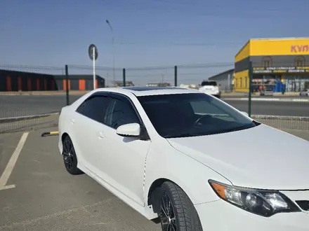 Toyota Camry 2013 года за 6 300 000 тг. в Кульсары – фото 4