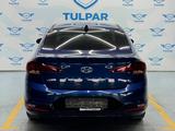 Hyundai Elantra 2018 года за 7 900 000 тг. в Алматы – фото 2