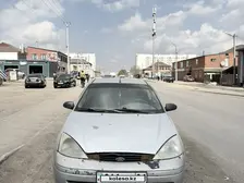 Ford Focus, 2000