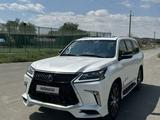 Lexus LX 570 2019 года за 61 000 000 тг. в Атырау