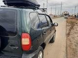 Chevrolet Niva 2004 годаfor2 000 000 тг. в Атырау – фото 3