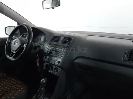 Volkswagen Polo 2015 года за 4 700 000 тг. в Шымкент – фото 15