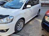 Toyota Ipsum 2005 года за 5 200 000 тг. в Атырау – фото 4