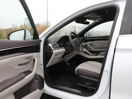 BYD Song Plus 2025 года за 13 300 000 тг. в Астана – фото 12