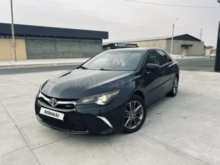 Toyota Camry 2017 года за 9 450 000 тг. в Шымкент