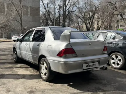 Mitsubishi Lancer 2002 года за 1 700 000 тг. в Алматы – фото 2