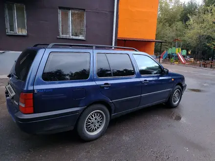 Volkswagen Golf 1994 года за 2 050 000 тг. в Астана – фото 4