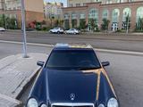 Mercedes-Benz E 230 1996 года за 2 500 000 тг. в Астана