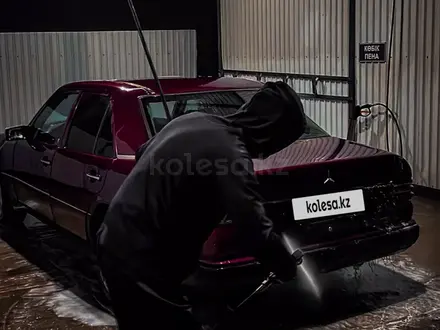 Mercedes-Benz E 300 1989 года за 1 000 000 тг. в Алматы – фото 2