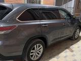 Toyota Highlander 2016 года за 10 542 857 тг. в Кызылорда – фото 3