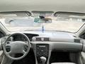 Toyota Camry 2001 годаүшін4 850 000 тг. в Семей – фото 4