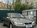 Toyota Camry 2001 годаүшін4 850 000 тг. в Семей – фото 2