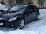 Chevrolet Cruze 2012 года за 4 300 000 тг. в Актобе – фото 2