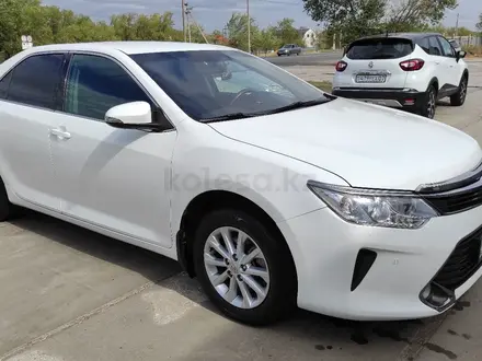 Toyota Camry 2015 года за 10 000 000 тг. в Уральск