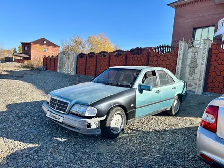 Mercedes-Benz C 180 1994 года за 1 100 000 тг. в Усть-Каменогорск – фото 4