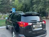 Toyota RAV4 2013 годаfor9 200 000 тг. в Астана – фото 3