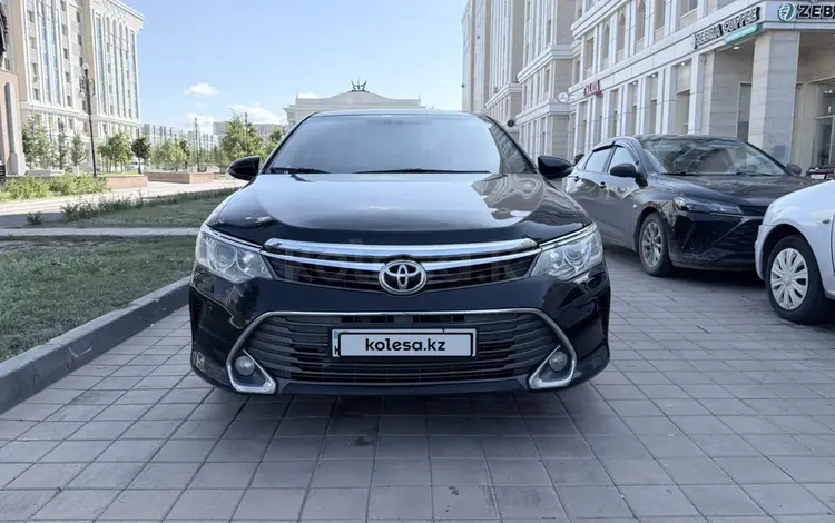 Toyota Camry 2017 года за 11 500 000 тг. в Астана