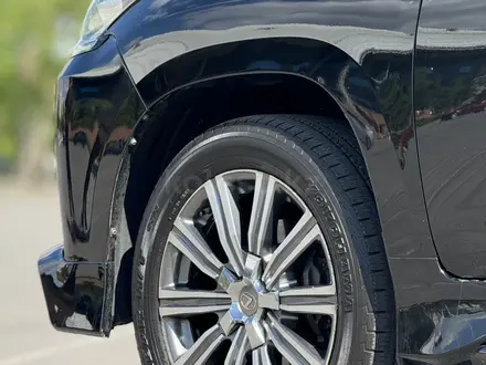 Lexus LX 570 2016 года за 35 000 000 тг. в Астана – фото 12