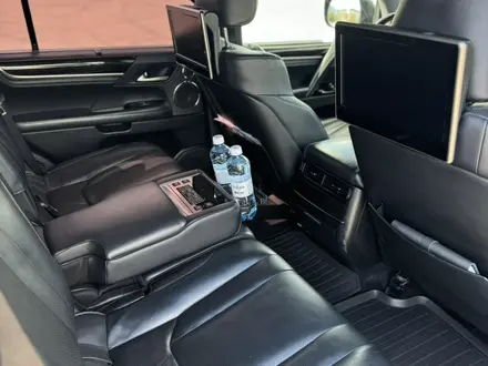Lexus LX 570 2016 года за 35 000 000 тг. в Астана – фото 19