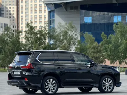 Lexus LX 570 2016 года за 35 000 000 тг. в Астана – фото 3
