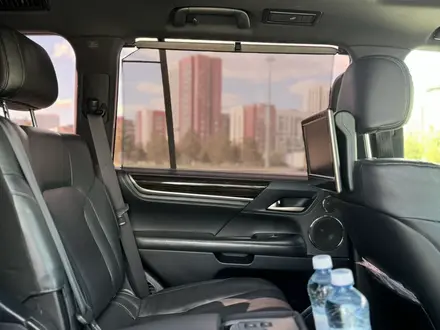 Lexus LX 570 2016 года за 35 000 000 тг. в Астана – фото 24