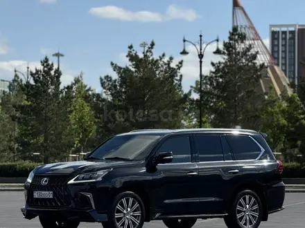Lexus LX 570 2016 года за 35 000 000 тг. в Астана – фото 5