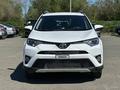 Toyota RAV4 2017 годаүшін13 900 000 тг. в Уральск – фото 2