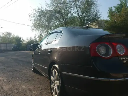 Volkswagen Passat 2006 года за 4 200 000 тг. в Костанай – фото 3