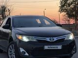 Toyota Camry 2013 годаfor9 600 000 тг. в Атырау – фото 2