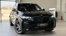 BMW X5 2024 года за 57 990 000 тг. в Шымкент – фото 2