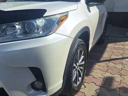 Toyota Highlander 2019 года за 18 300 000 тг. в Алматы – фото 4