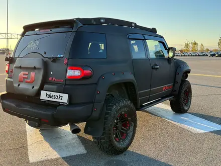 Toyota FJ Cruiser 2006 года за 13 800 000 тг. в Алматы – фото 4