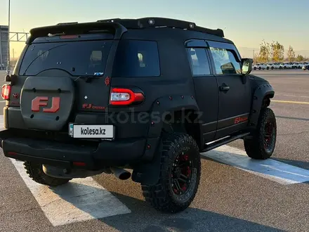 Toyota FJ Cruiser 2006 года за 13 800 000 тг. в Алматы – фото 5